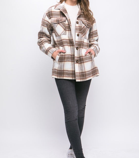 Shacket: Farmer Jacket with Sherpa Lining